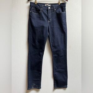 Levi’s 312 Shaping Slim Skinny Jeans Sz 31